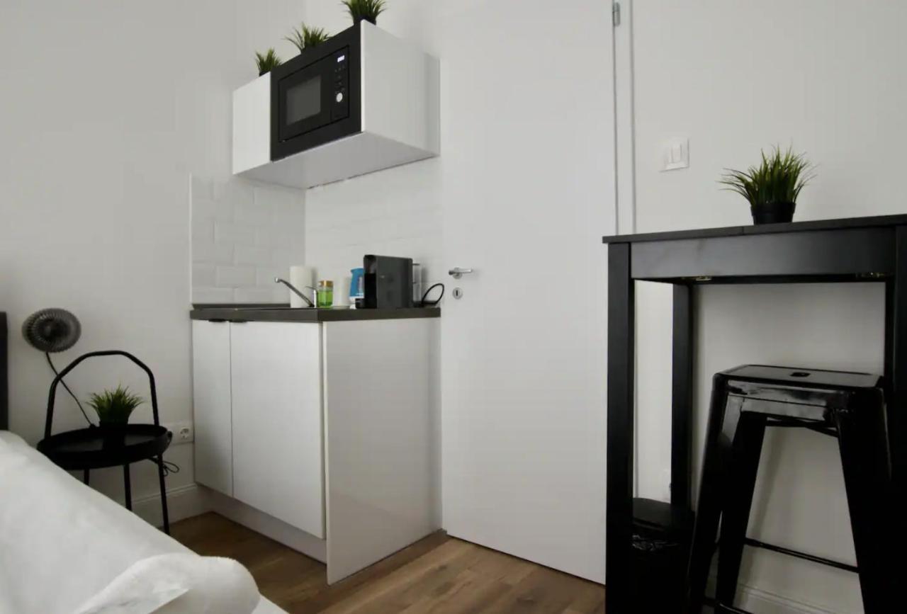 Studio Apartments By Hi5- Apartment In Downtown Budapest Exterior foto